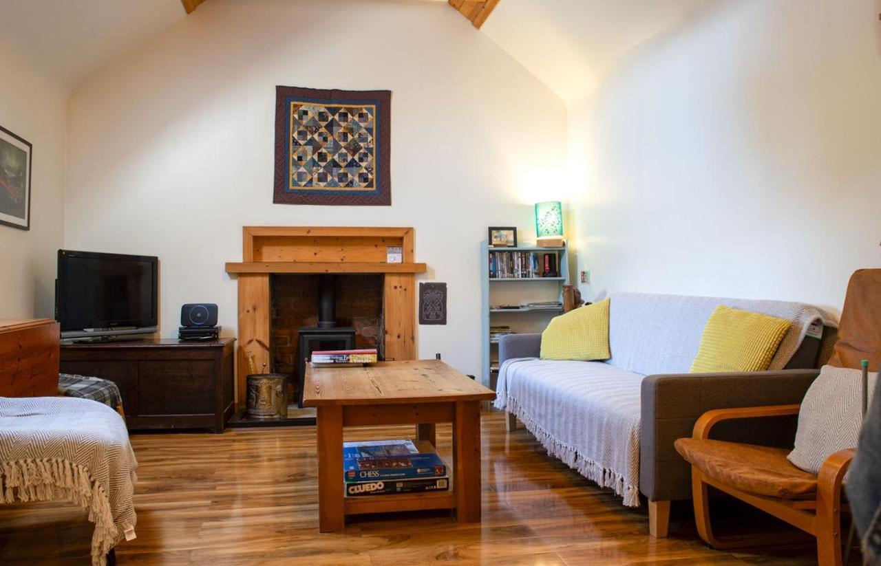 Half Of 12 Camustianavaig Villa Camastianavaig ภายนอก รูปภาพ